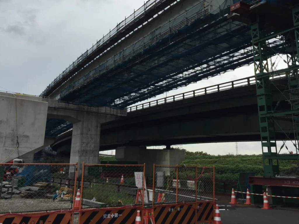 梅之郷北第三高架橋
