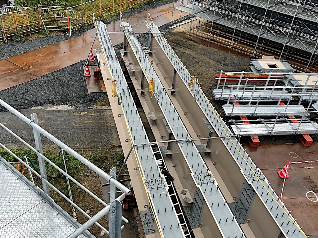 国道17号上尾道路 JR跨線橋